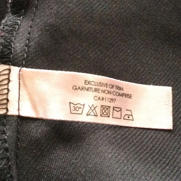 Satin like Night Gown with Lace trim | Size M | Deep V Neckline | Cap Sleeve - Picture 11 of 11